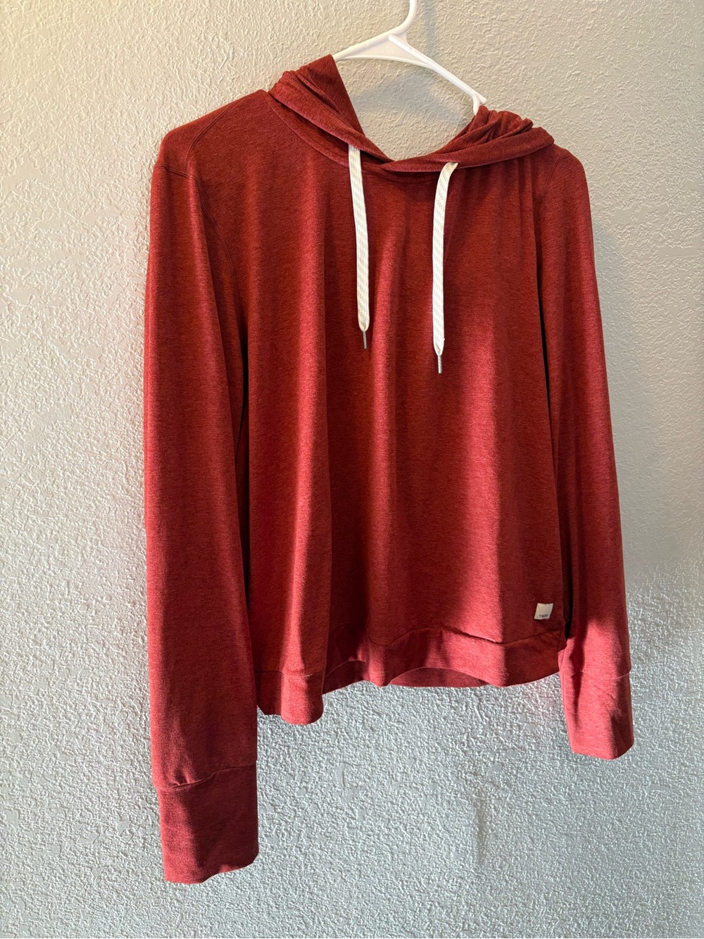 Vuori Rust Red Hooded Pullover Sweatshirt